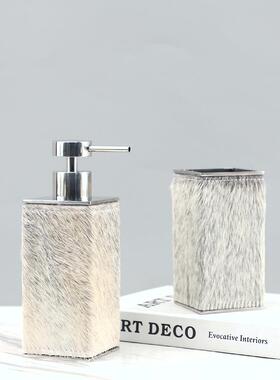 现代简纳约不锈器钢马毛皂液按2211压式乳液瓶收罐装装饰摆件家居