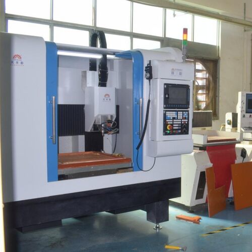 厂工家供C应小型工业数控V设M650加中心 备数控TFT-870T车床金属