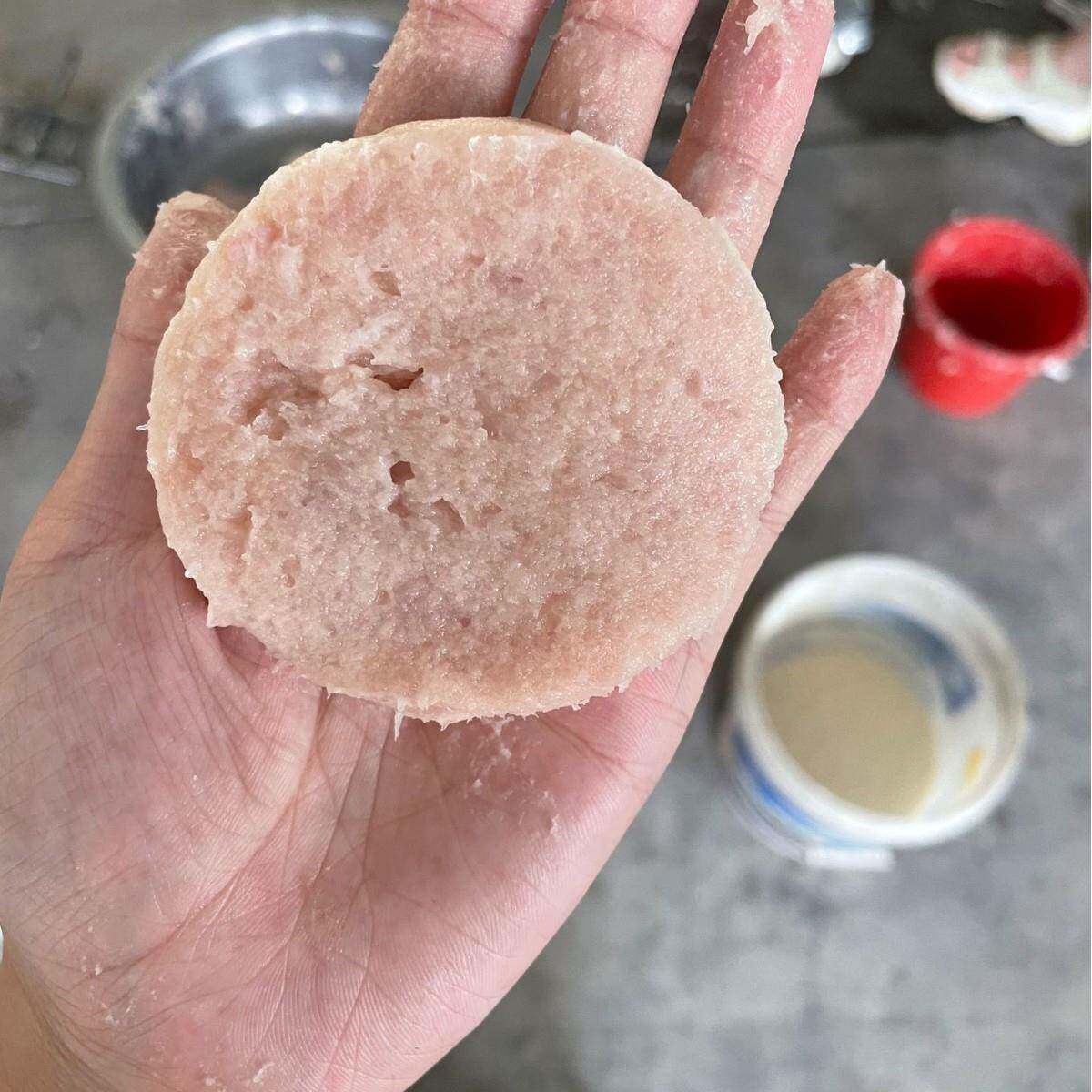 鱼骨鱼糜成型机宠物食品汉堡肉饼机鳕鱼块鱿鱼圈形状多样肉饼成型