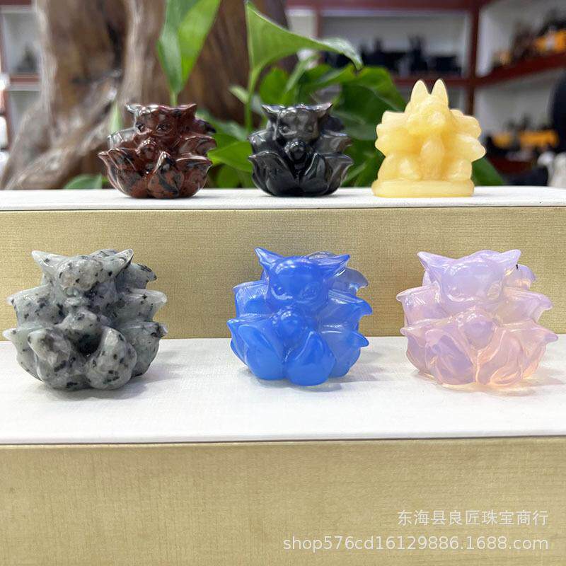 现货天然原石雕刻件九尾狐天然水晶手工制作家居装饰摆件