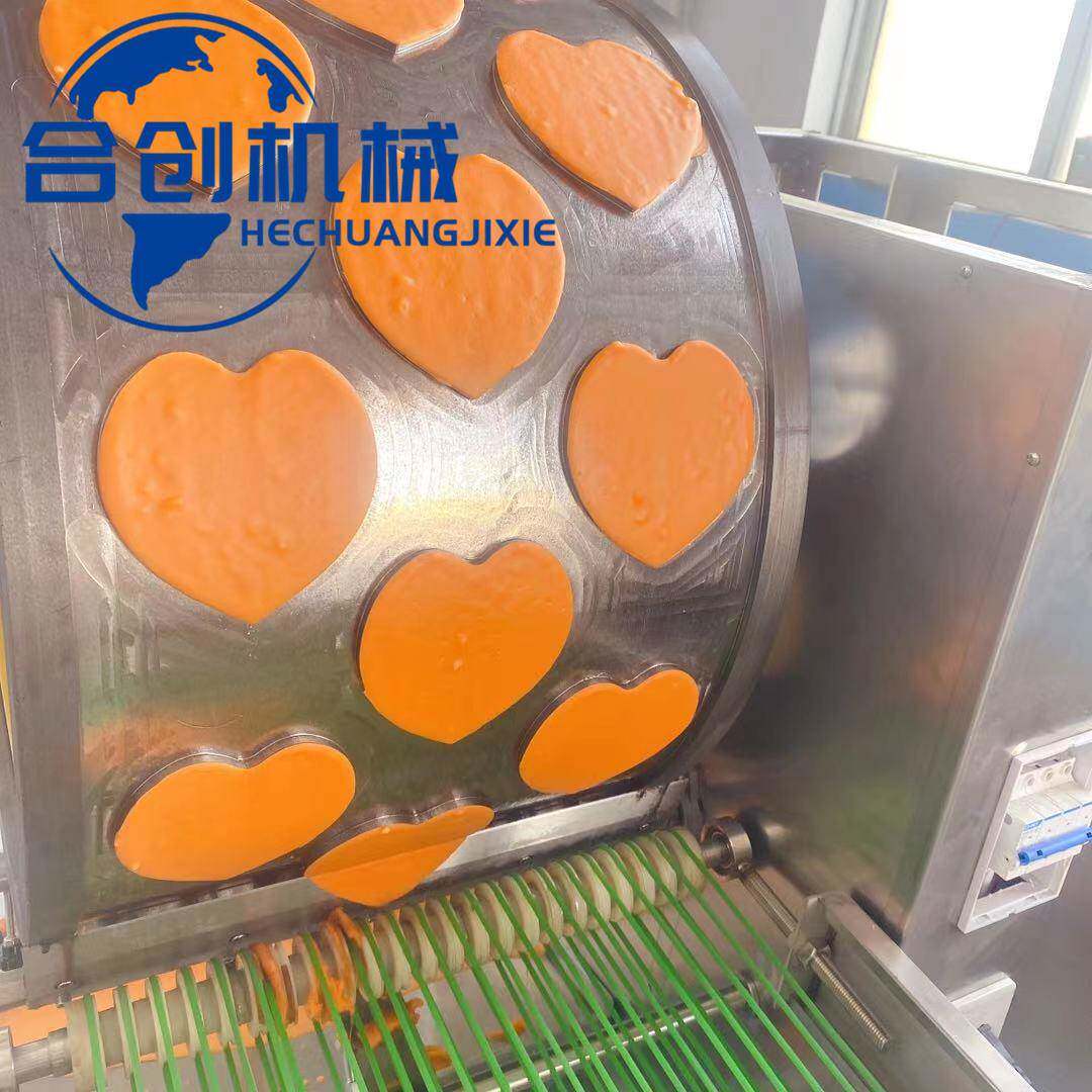 供应全自动蛋皮机商用家用榴莲千层皮机定制款心形蛋皮机