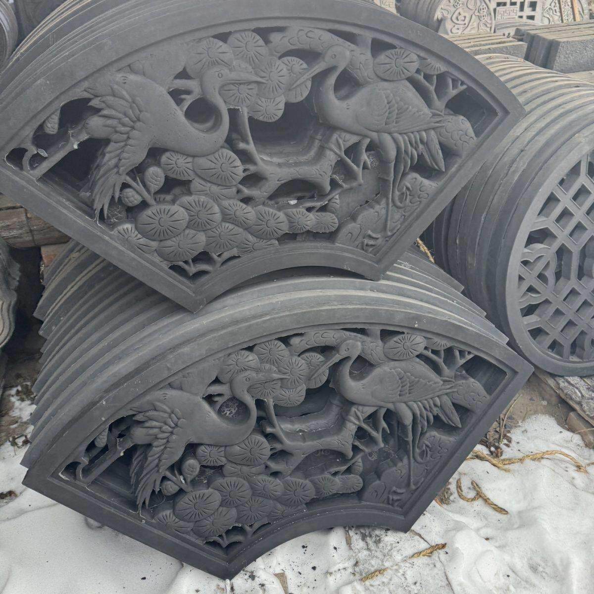 扇形砖雕梅兰竹菊窗花古建围墙中式浮雕庭院镂空彷古水泥花窗装饰