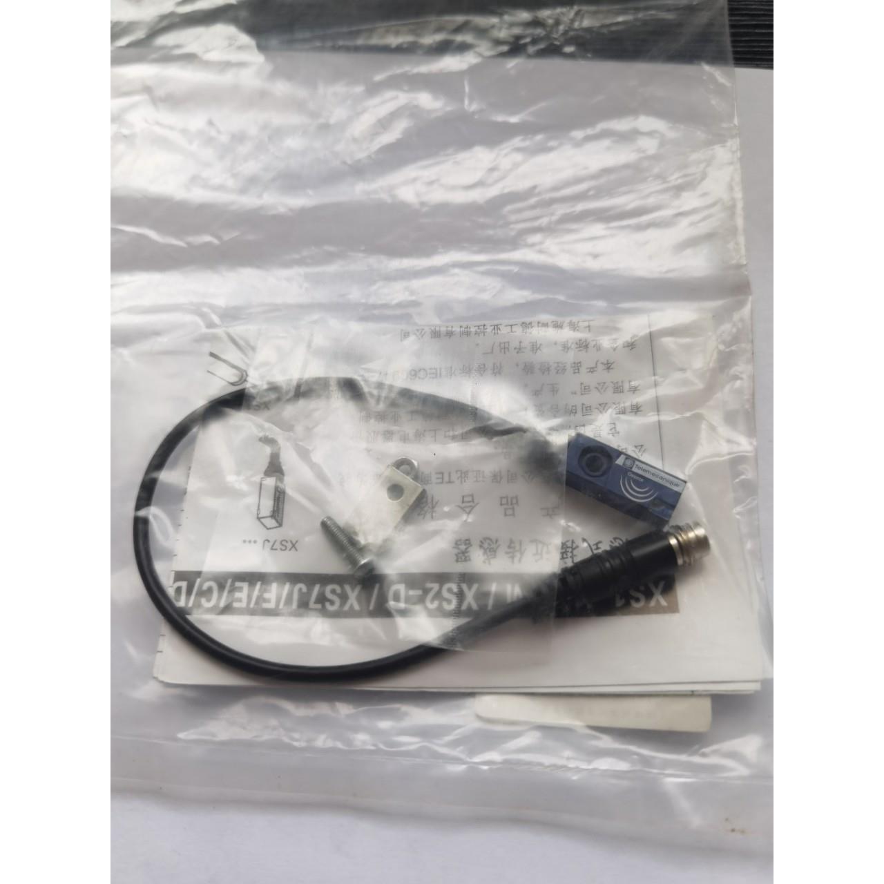 接近开关XSJQPU18A71MPAL01C