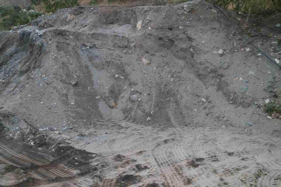 4月4日攀枝花市连砂石及鹅卵石一批网络拍卖公告