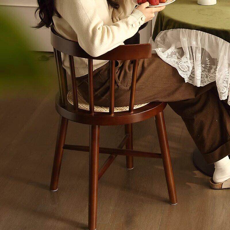 北欧藤椅圈椅实木休闲 椅餐椅藤编温莎椅饭厅奶茶店书房围椅公主