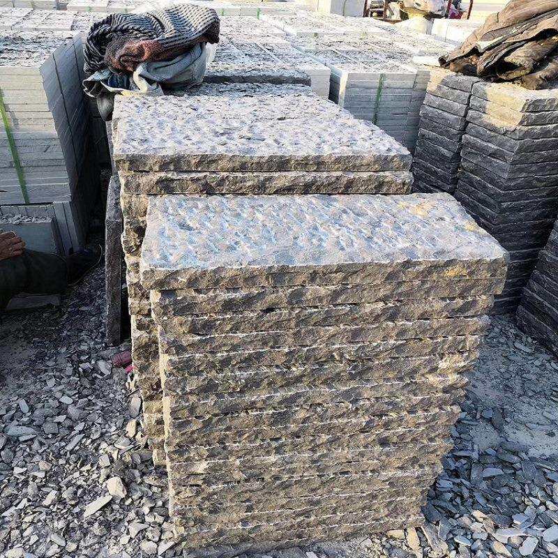 山东青石板庭院铺装30-100cm厚度可做防滑处理用于仿古街道文化石