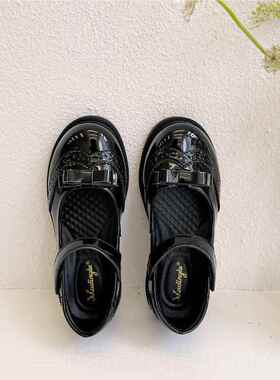 高档女童小公皮鞋黑色春演秋新款女孩伦主学生出软底真皮儿童英表