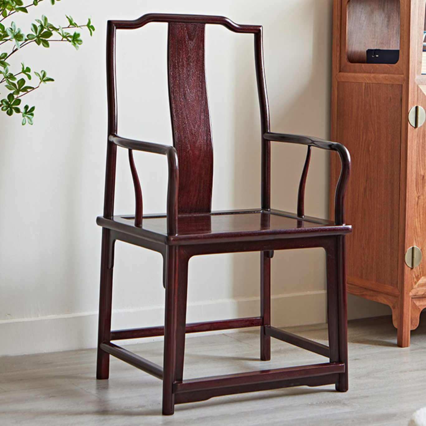 红木家具小叶紫檀椅子主人椅靠背椅高档实木座椅摆件单张拍卖