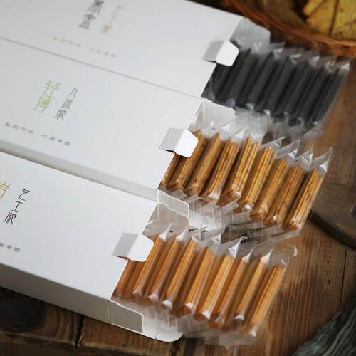 新疆包邮 岩烧芝士脆轻薄九蔬脆黑金奶酪脆 网红薄脆日式饼干 干