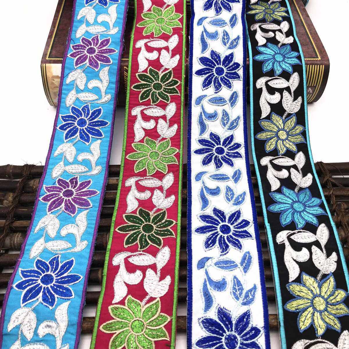 彩色提花织带 电脑绣花 背胶烫慰条码花边 银线民族风刺绣花边,居家布艺,花边,淘宝优惠券,粉丝福利购,淘宝优惠卷