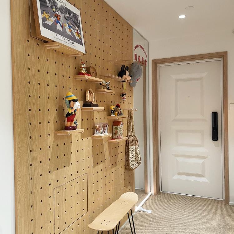 木洞洞板制展示架木实质桌面关墙面定书桌收纳985墙入户门口玄置