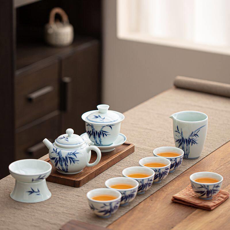 手绘青花瓷功夫茶具套组功夫茶壶盖碗茶杯整套家用会客轻奢礼盒装