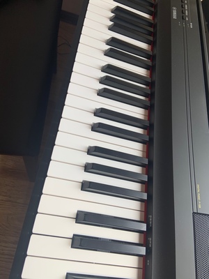 雅马哈电钢琴p128怎么样?开箱评测，后悔买迟了？