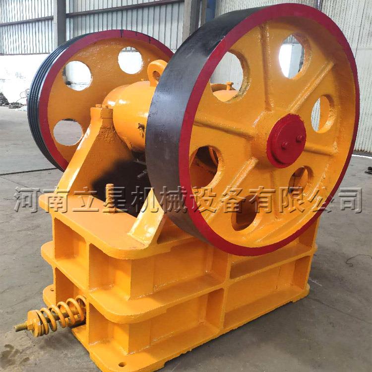 花岗岩水泥路打石机大理石颚式破碎机金矿石粗破时产100吨磕石机