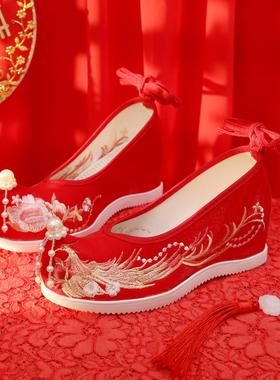 中式秀禾婚鞋增珍珠流苏汉服鞋女古风红色翘头新娘鞋结婚绣花鞋
