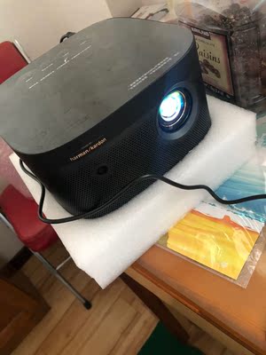 极米Z8X投影仪怎么样是哪里生产的，值吗