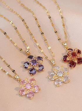 Women's flower necklace gold exquisite necklace rotatable