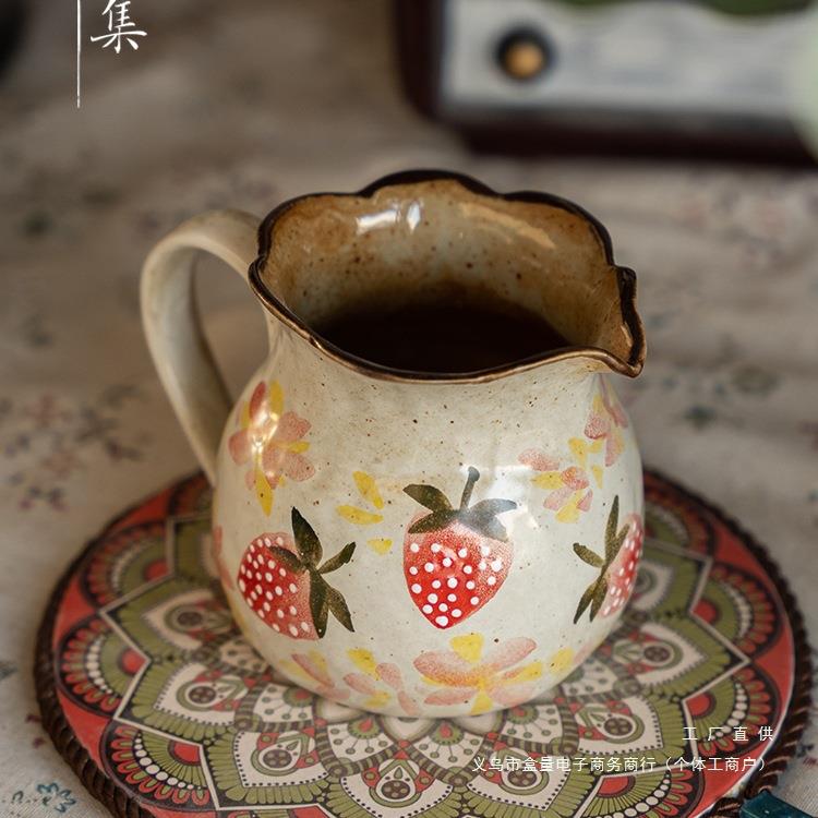 旧集景德镇手绘草莓奶罐陶瓷小奶盅西餐厅咖啡厅牛奶壶花边口复古