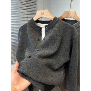 经典百搭开衫男针织衫高级感毛衣外套男款圆领外搭休闲单排扣上衣