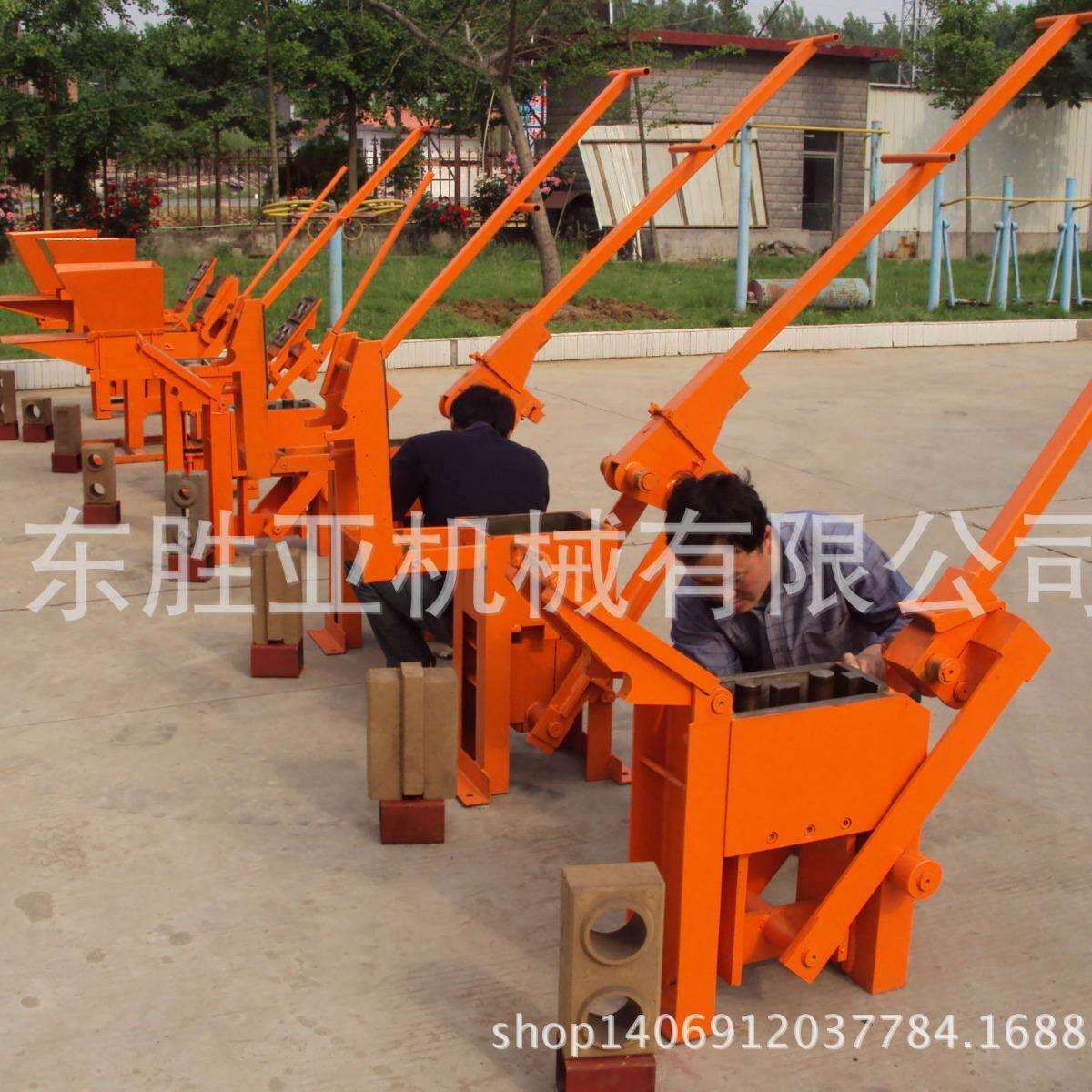 出口版小型半自动黏土联锁砖机 QMR2-40 液压粘土连锁免烧砖机
