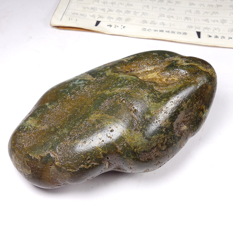 收藏级保真新疆和田玉青玉籽料独