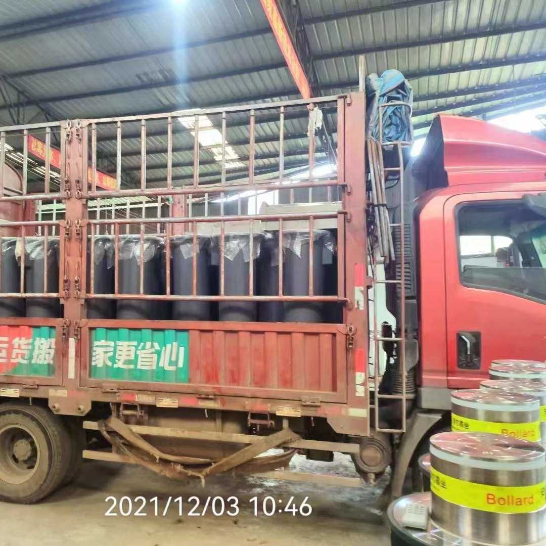 手提柱可拆卸手提式不锈钢活动路障柱防撞柱地桩带锁路桩厂家