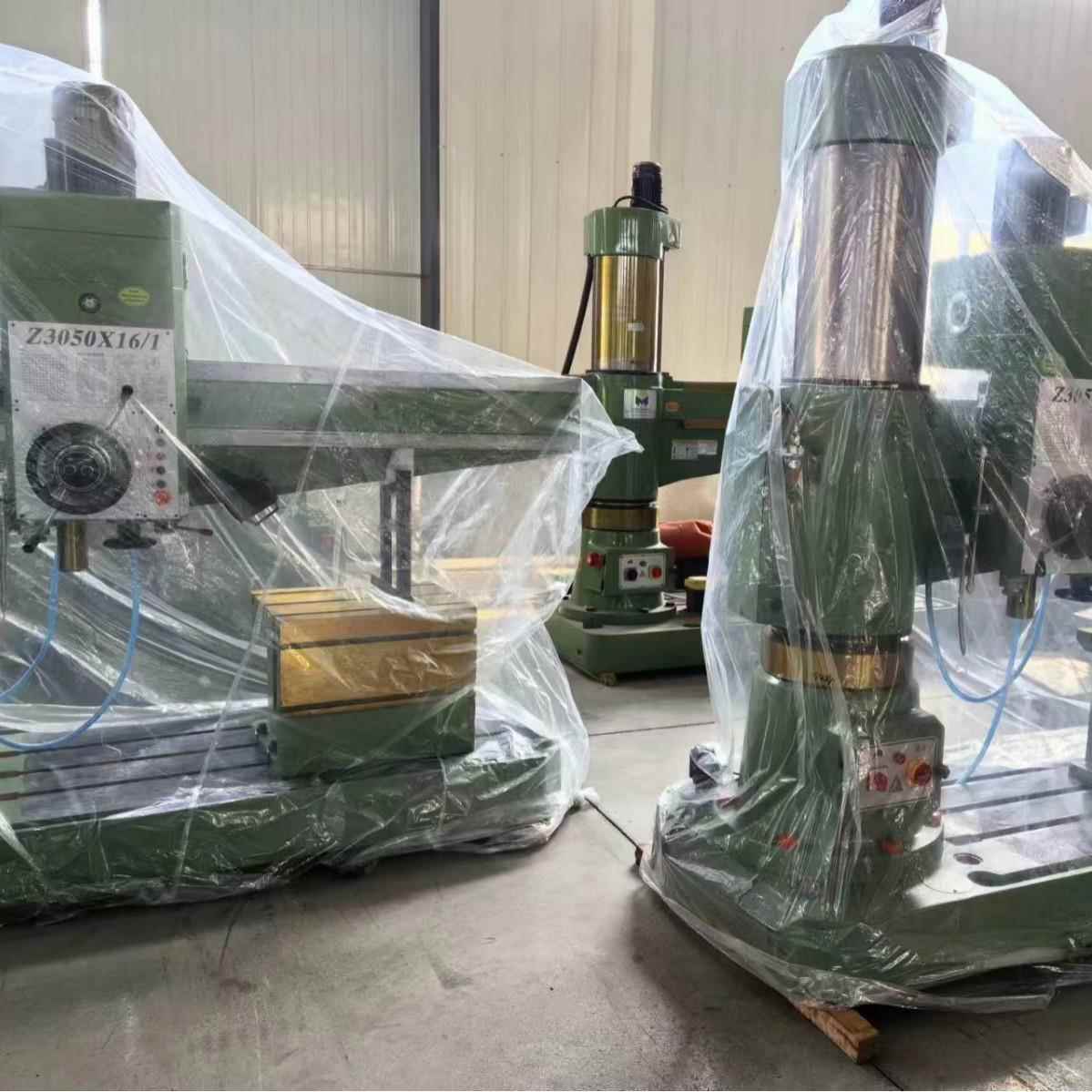z3040液压摇臂钻适用于钻孔攻丝结构简单实用操作规程