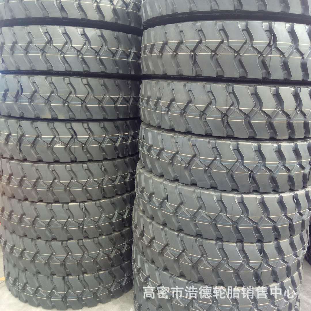 矿山两块钢丝轮胎1200R20汽车轮胎耐磨加厚防滑子午线轮胎现货