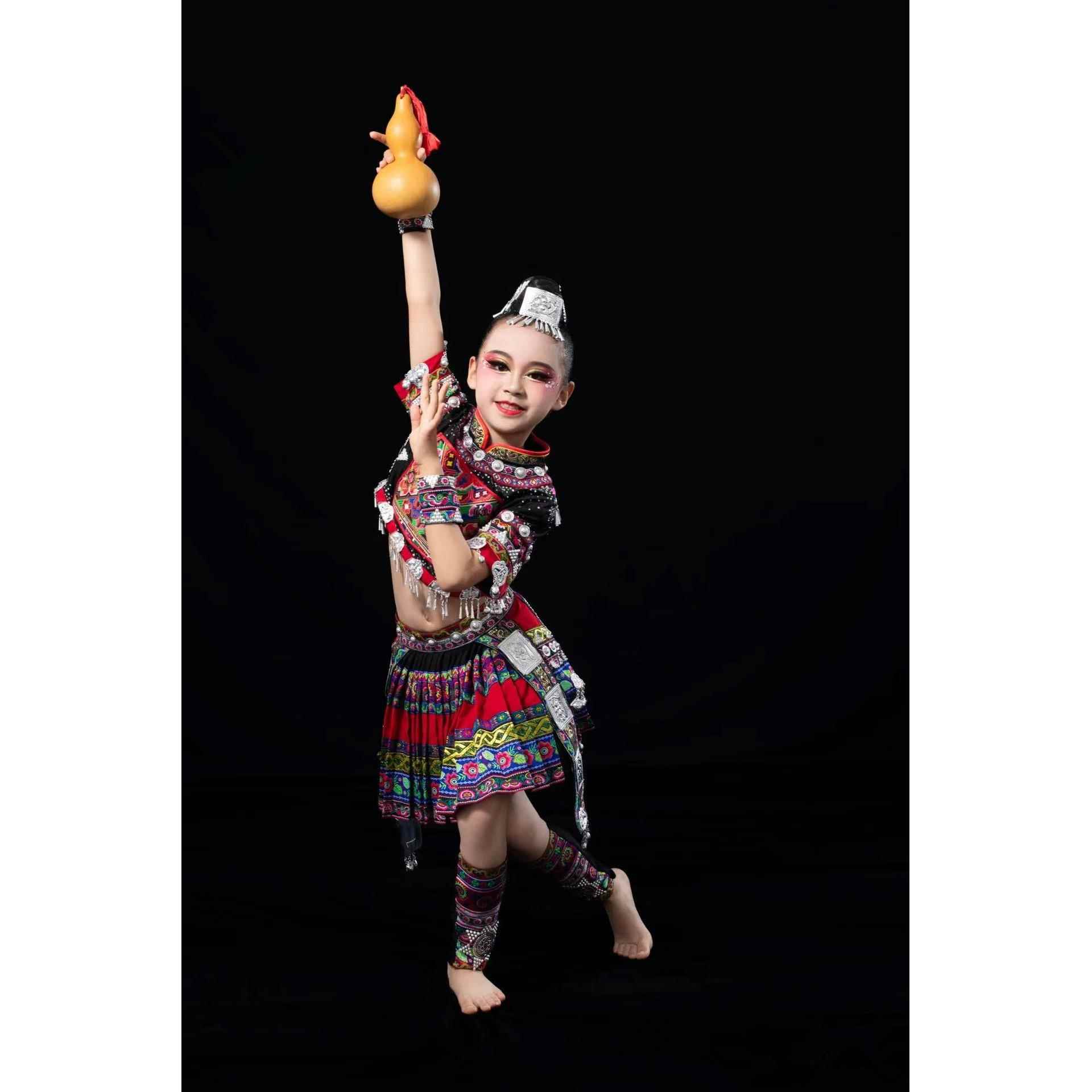 正品高端定制酒女独服装苗、族舞蹈服装、土家族少数族民表舞演服