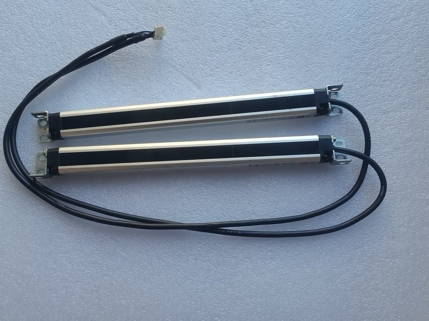 拆机KEYENCE基恩士安全光幕传感器PJ-S12（T与R）