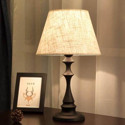 Warm Bedroom Bedside Lamp Eye Protection Romantic Table Lamp