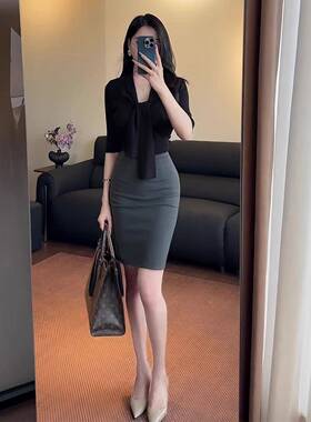 灰色包臀裙女2026新款修身职业通勤高腰半身裙百搭后开叉一步短裙