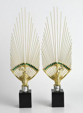 现代轻奢孔雀摆件创意家居饰品客厅玄关电视柜装饰品锌合金工艺品