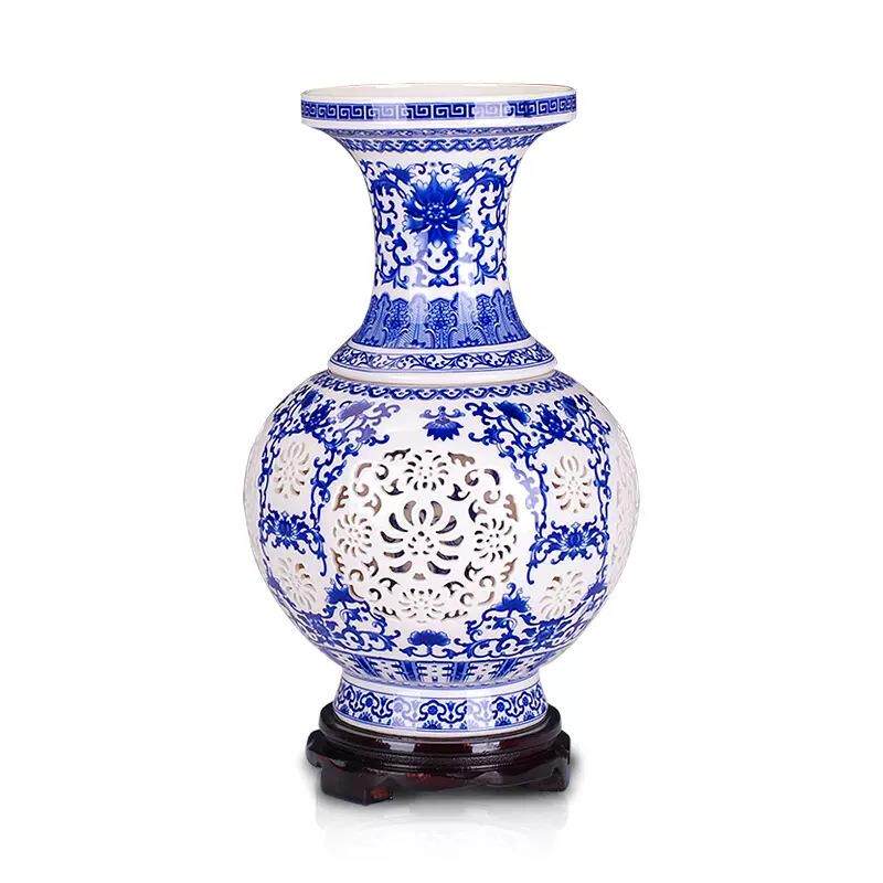 景德镇陶瓷器雕刻双层镂空青花粉彩花瓶中式客厅家居工艺品装饰摆