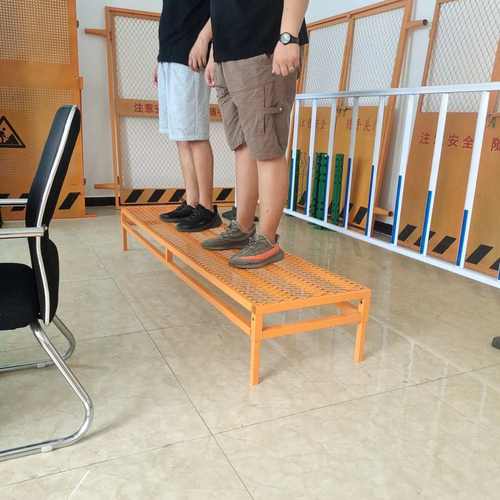 马成品灰打马屋面网楼顶钢筋周转批发踏板凳钢建筑工地凳检修马道