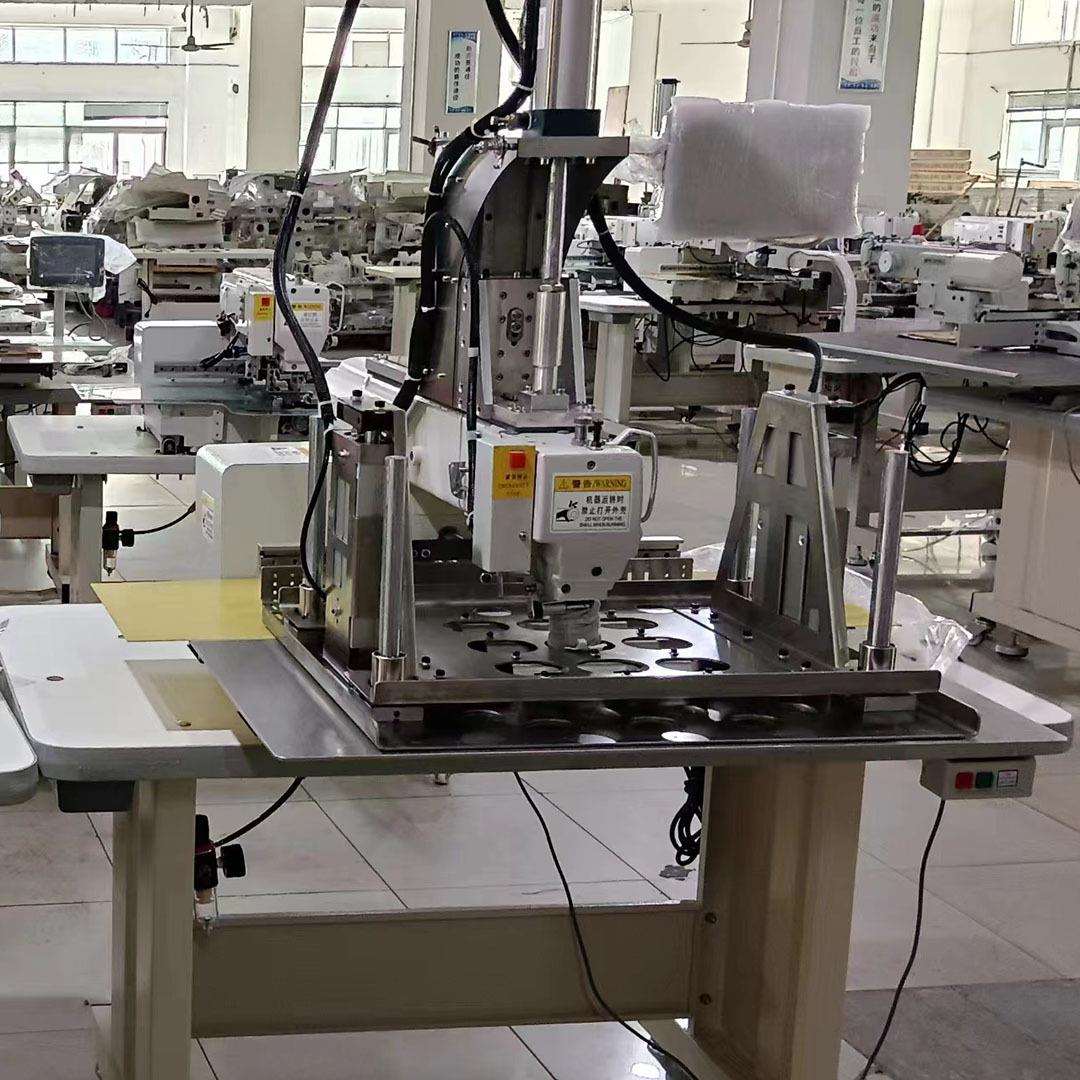 自动升降坐垫机 汽车座垫 狗窝升降电脑花样机厂家工厂用缝纫设备