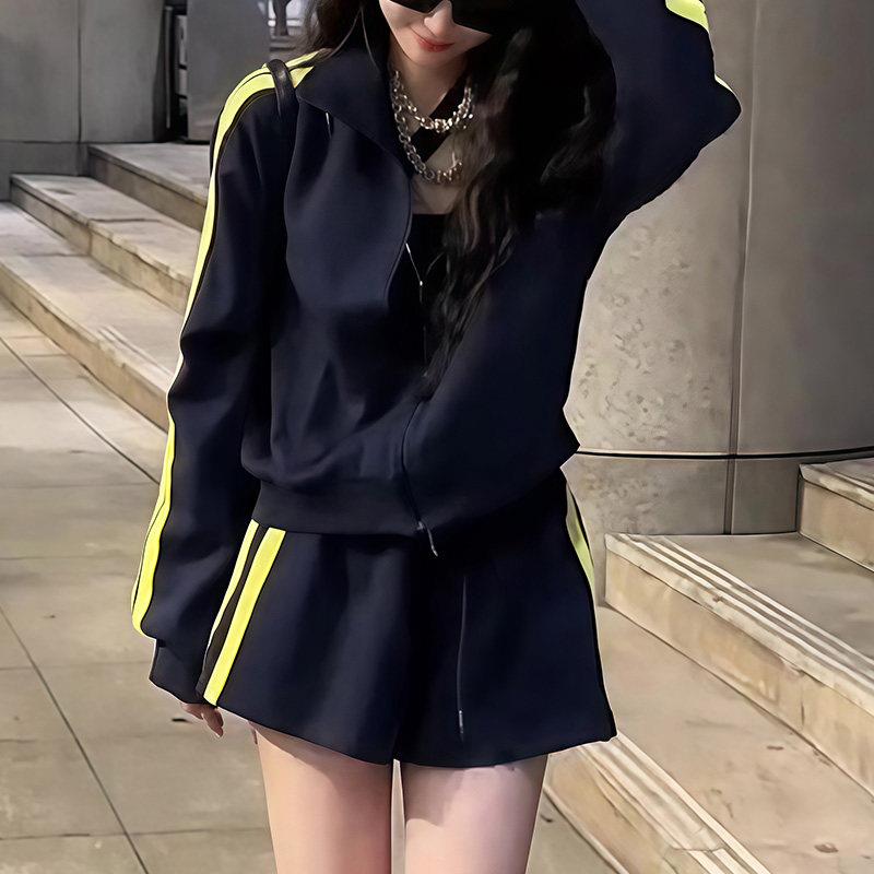 新品一整套早春穿搭洋气拼色休闲拉链卫衣外套女高腰显瘦宽松百搭
