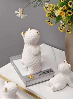 现代轻奢熊摆件创意可爱客厅家居装饰品电视柜办公桌面小摆设礼物