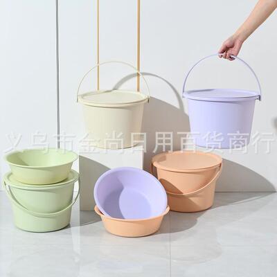 New plastic water bucket with lid, portable storage bucket s