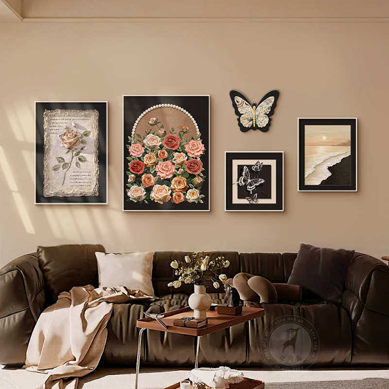法式中古风客厅装饰画蝴蝶玫瑰复古组合壁画奶油风沙发背景墙挂画