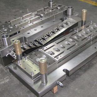汽车冲压钣加金模具AUD不锈钢金五金拉伸成型模属具厂家设计造制