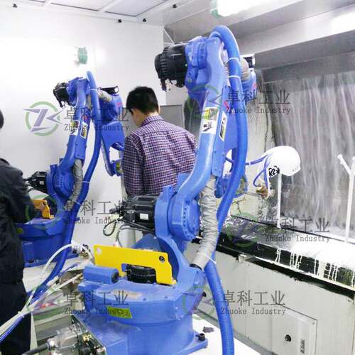 机器喷人涂系统安川涂机器选型喷人东莞六轴多关节机器人应用