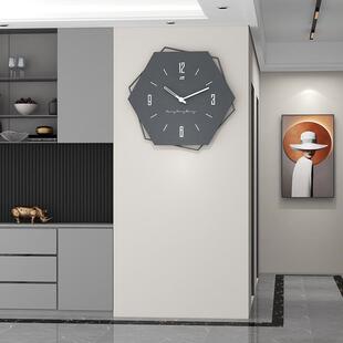现代简钟约厅表尚家用装饰创意挂钟个性网红餐厅艺术时客时JT2213