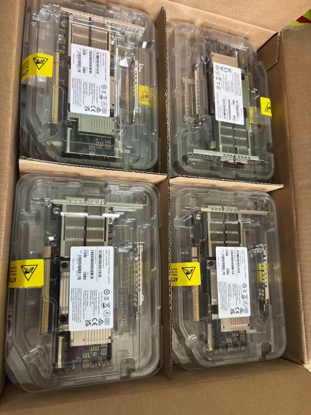 NVIDIA 迈络思 MCX755106AS-HEAT CX