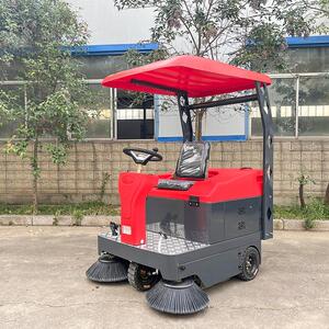 现货小型电动路面清扫座驾式扫地车石砂清扫收集园林座驾扫地机
