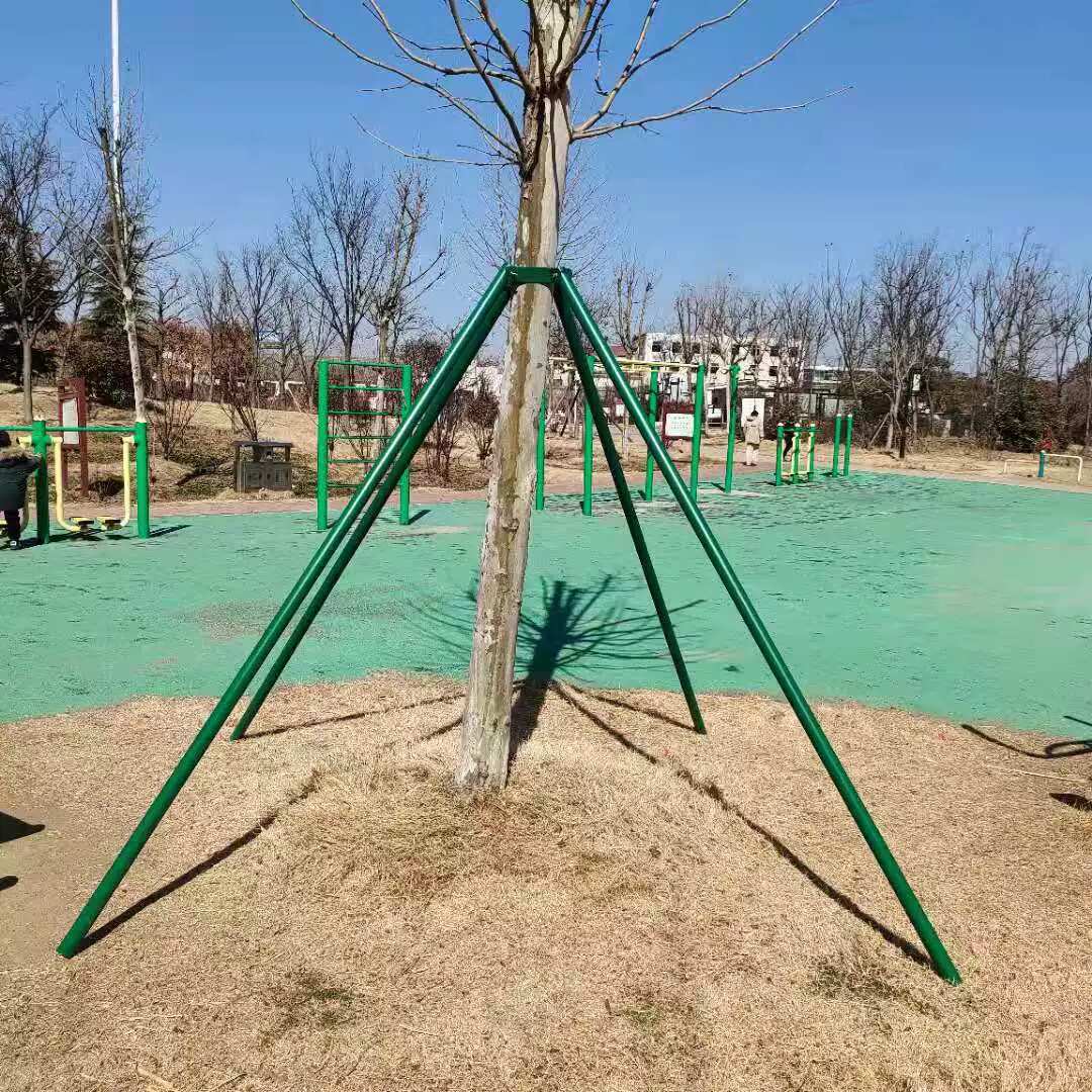 钢管树木支撑架防风支撑杆护树支架固定器苗木绿化园林抱箍树撑杆