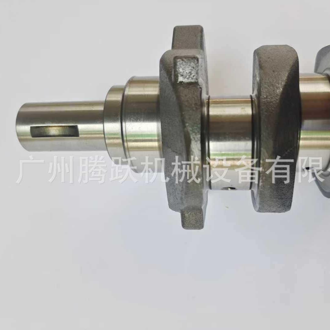 挖掘机装载机工程机械配件4LE2曲轴8-98208670-1