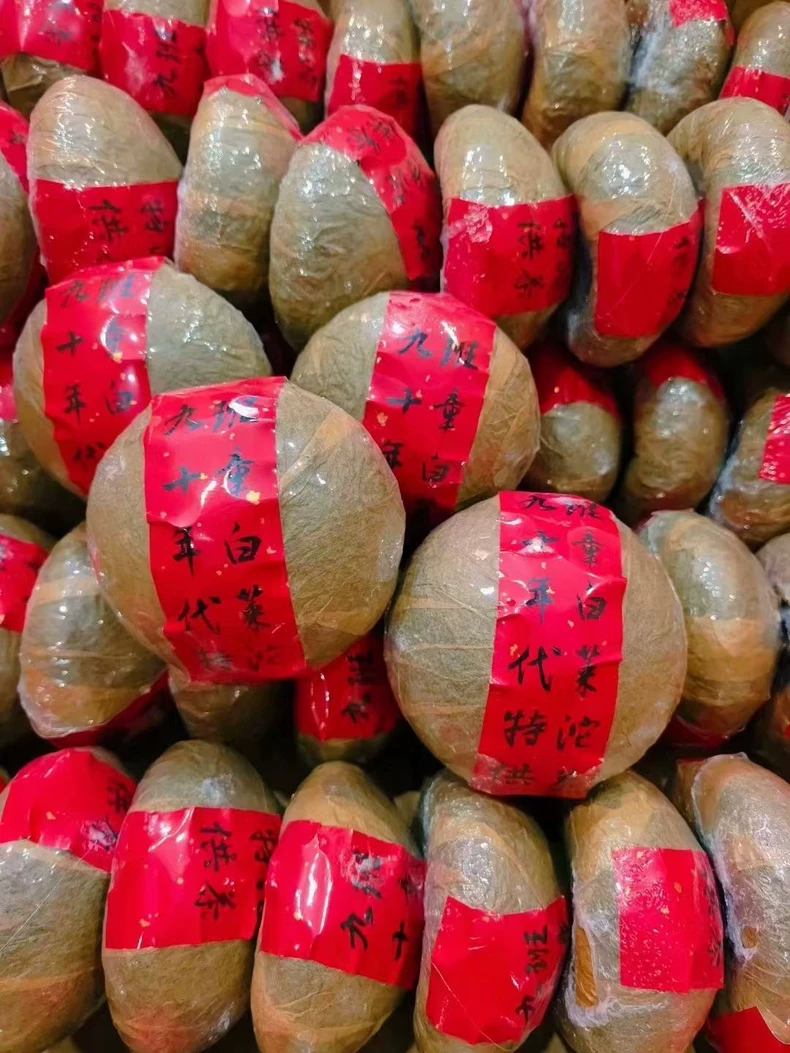 90年代班章白菜老生沱茶,一款老生普,采用班章茶料-250克 普洱茶 BUASHOP普洱老茶