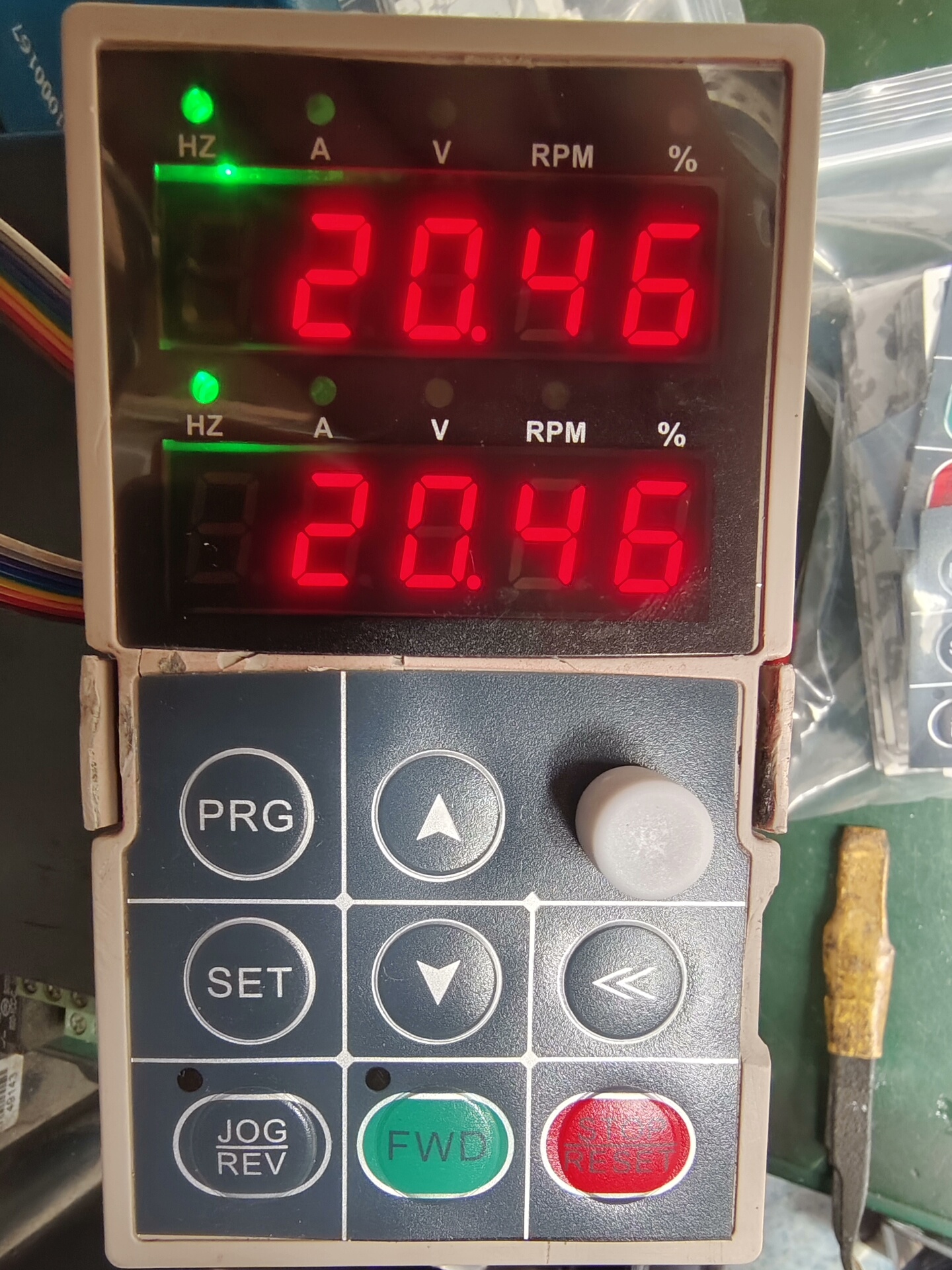 伟创变频器面板。AC80。尺寸63X110MM。二手拆机功能