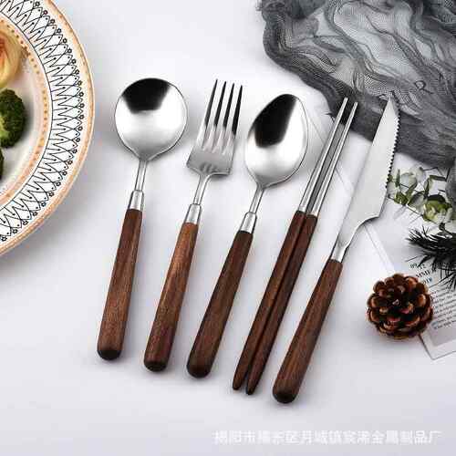新款304不锈钢胡桃木餐具套装 复古木柄家用牛排刀叉勺子甜品